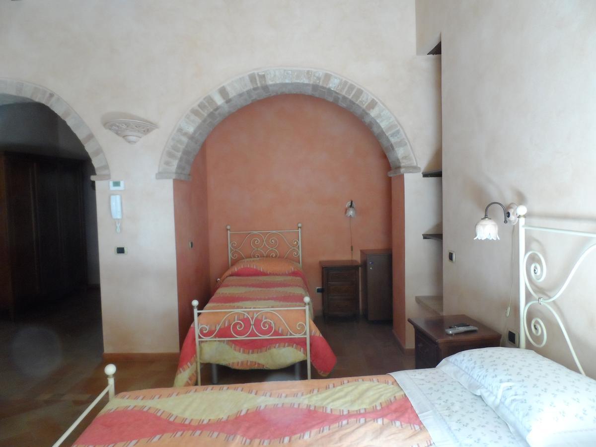 Dimora A Petritoli Hotel Bagian luar foto