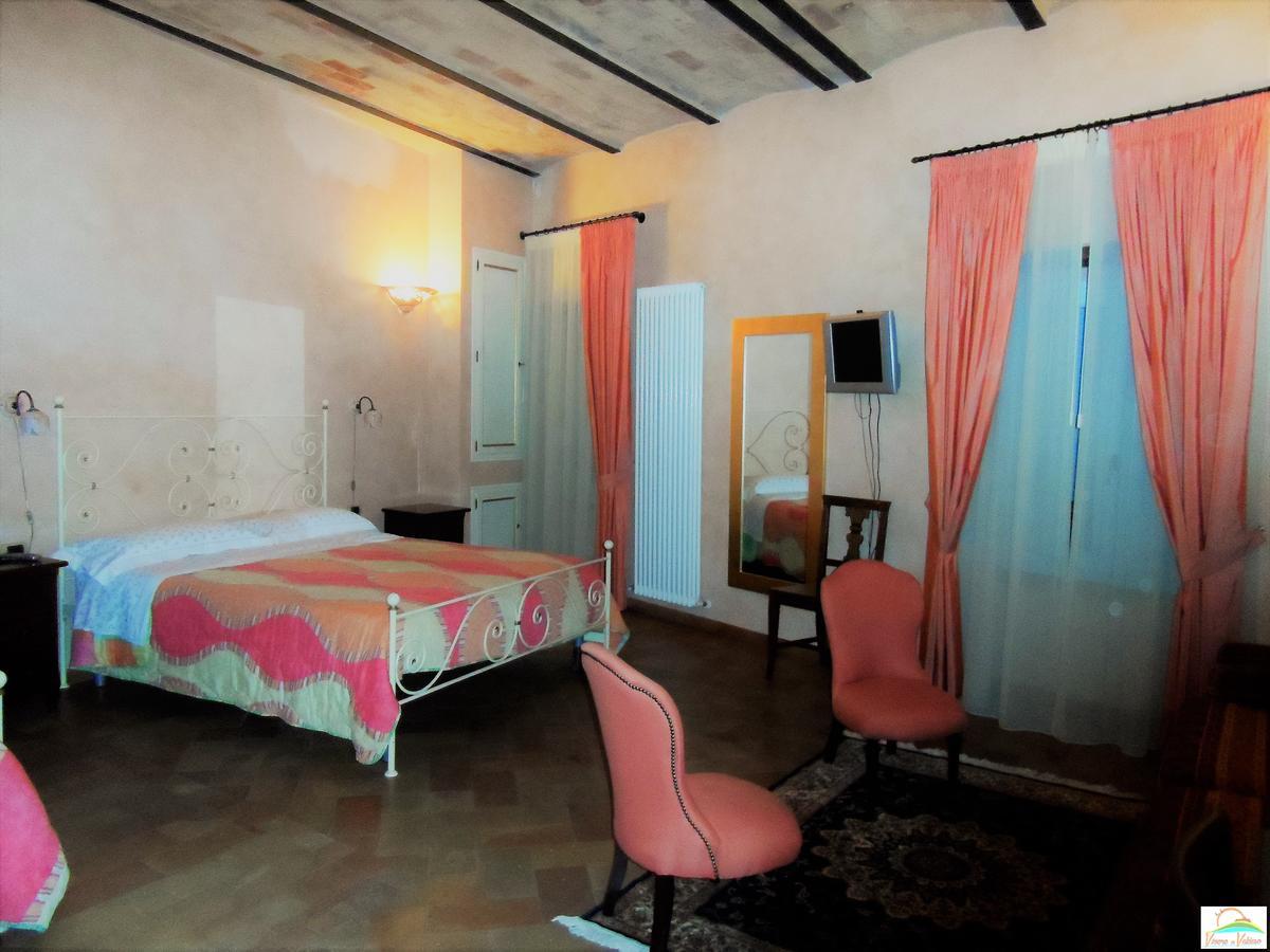 Dimora A Petritoli Hotel Bagian luar foto